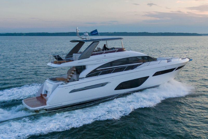 Monte Carlo Yachts MCY 70