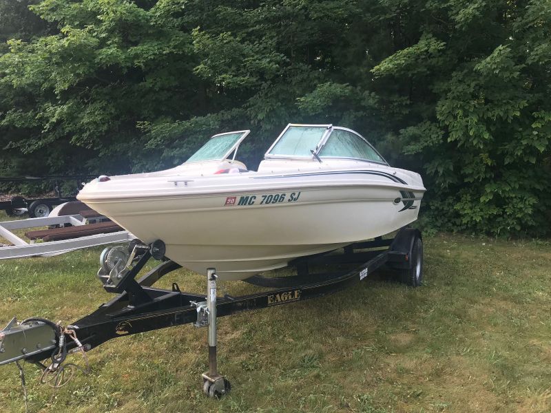 Sea Ray 180 Bowrider