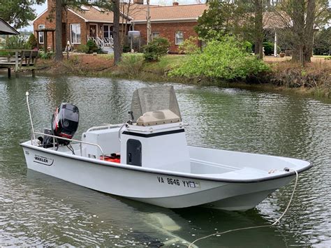 Boston Whaler 17 Guardian